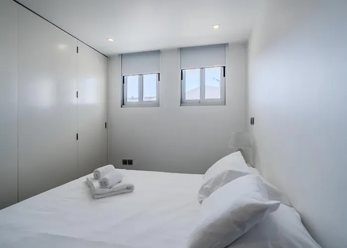 H2o - Rooftop With Pool In Apartman Santa Cruz